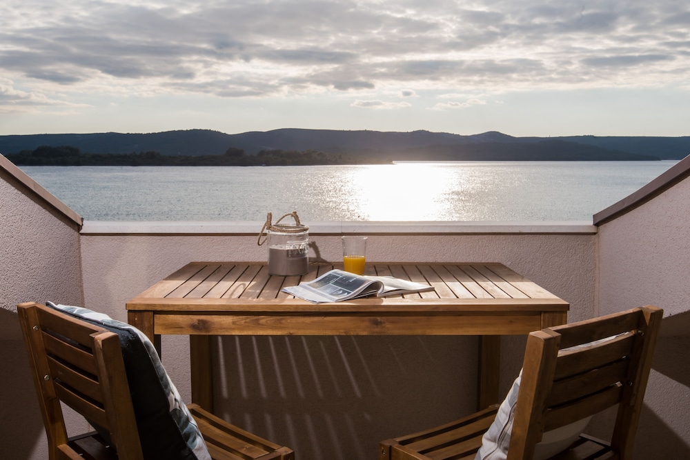 BonaMare apartments — 4-Star Luxury Hotel in Sveti Filip I Jakov, Croatia