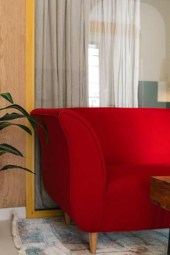 Masterfully Designed Apartment By Wehost