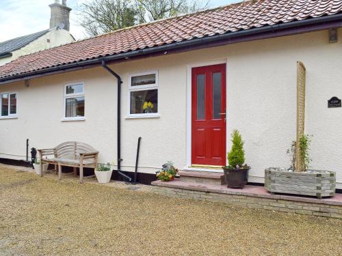 Glebe Cottage — 4-Star Luxury Hotel in None, United Kingdom