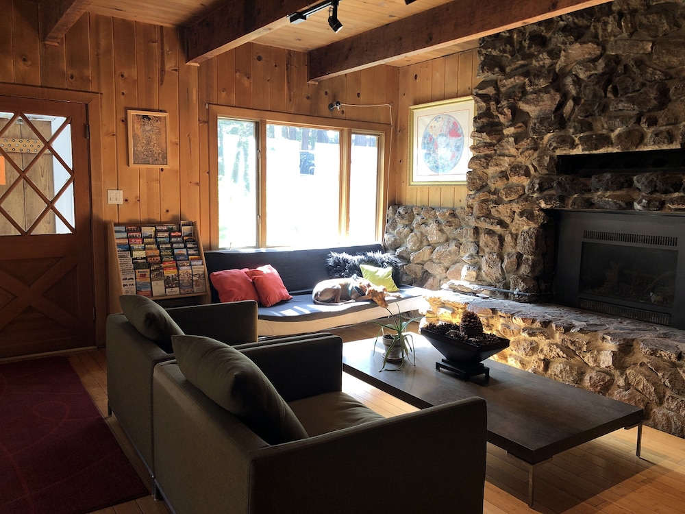 The Mammoth Inn - photo 4