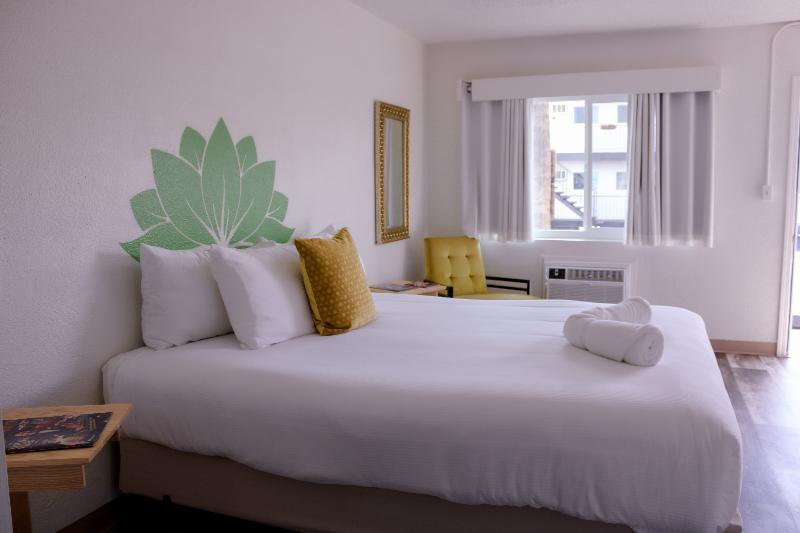 Nirvana Hotel - photo 44