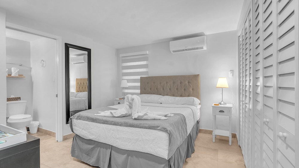 Hotel Seacrest - photo 29