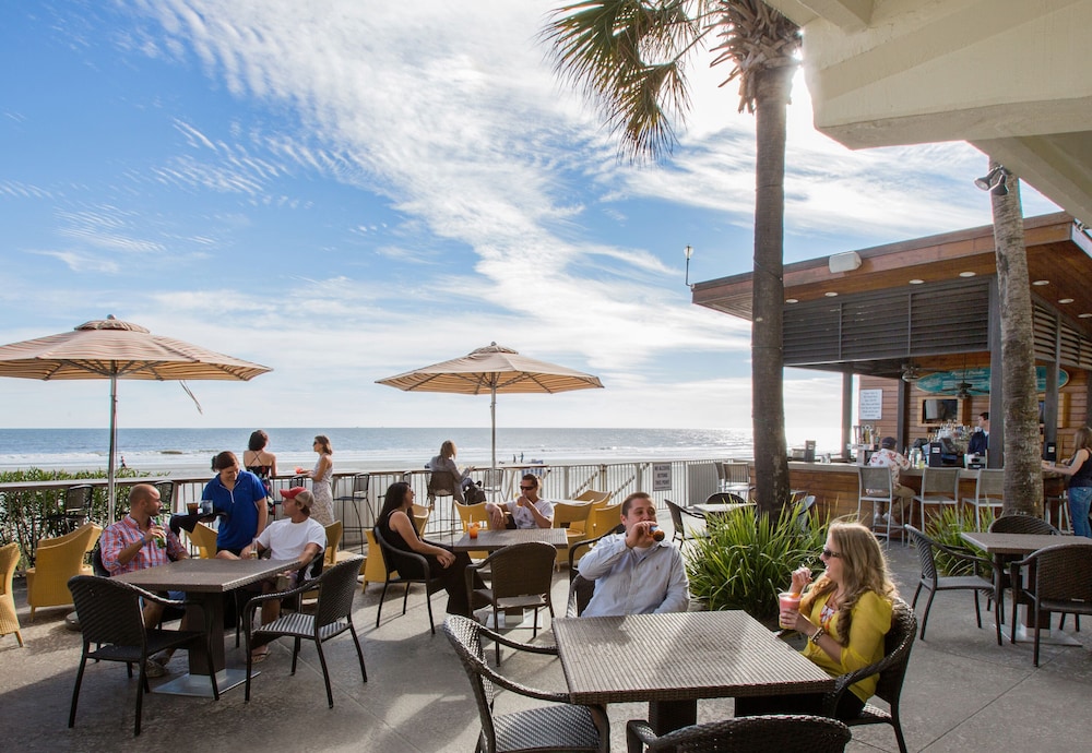 Tides Folly Beach Charleston's Oceanfront Hotel - photo 25