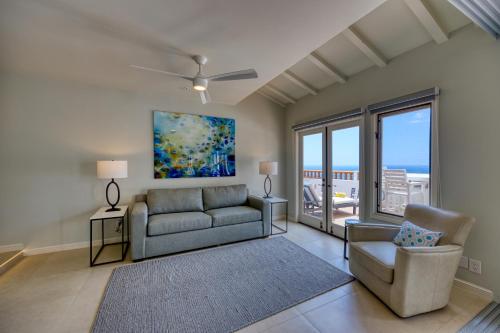 H1784 Hamilton Cove Villa 17 84 — 4-Star Luxury Hotel in Avalon, United States