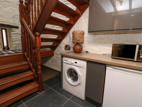 Efail Bach — 4-Star Luxury Hotel in Machynlleth, United Kingdom
