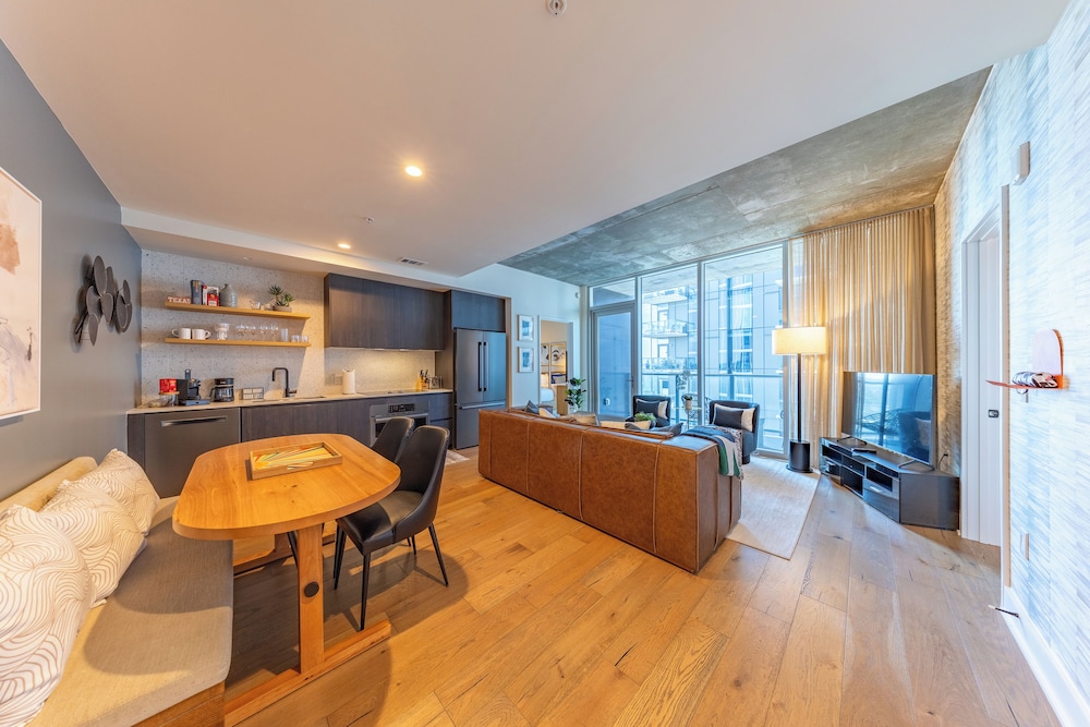 Austin Condo Hotel - photo 608