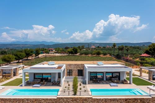 Nobus Villas Luxury villa with Private pool sea view & sunset — 4-Star Luxury Hotel in Gargalianoi, Greece