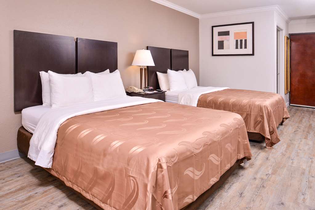 Quality Inn & Suites Beaumont - photo 15