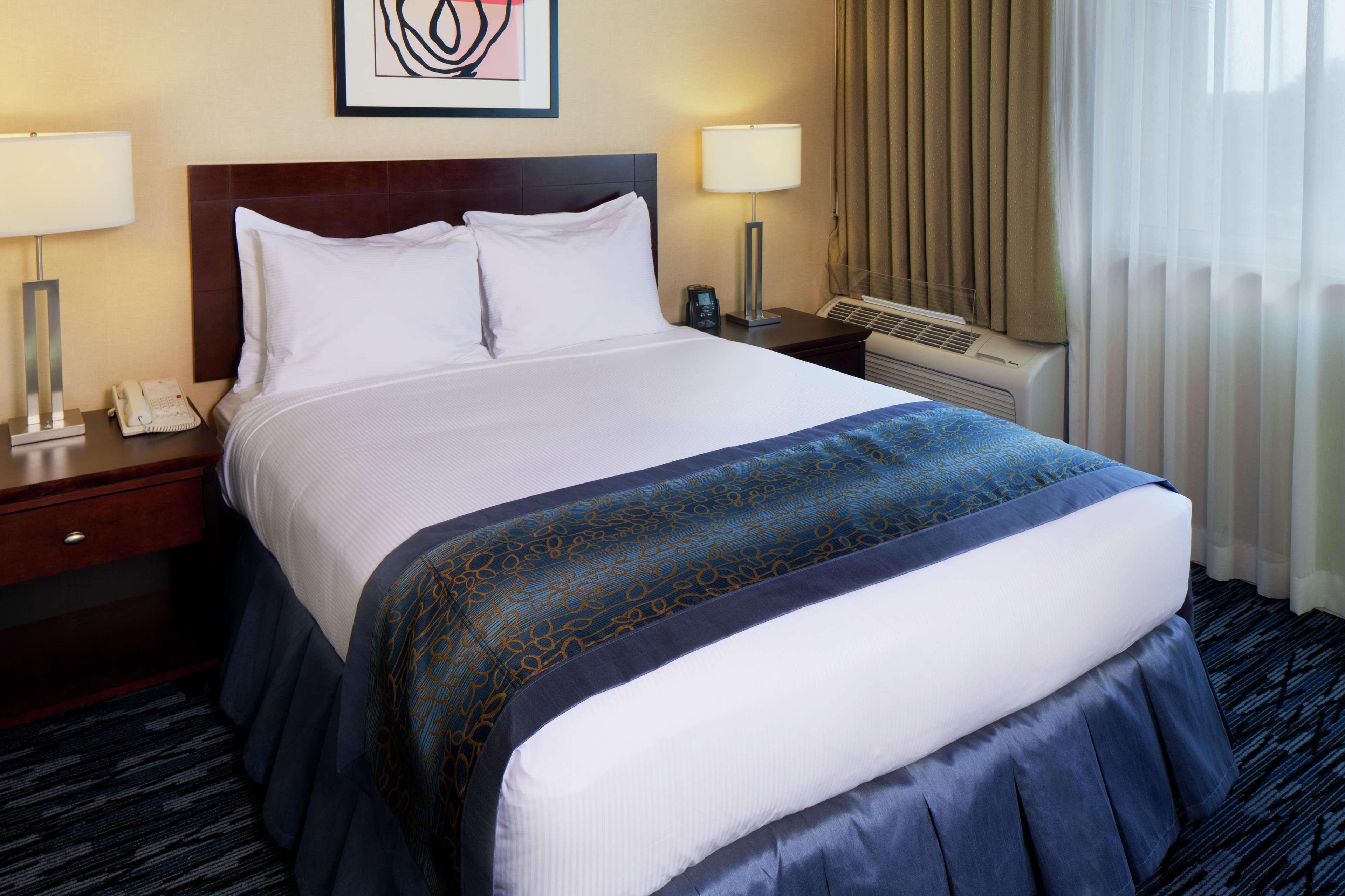 Doubletree by Hilton Norwalk - photo 8