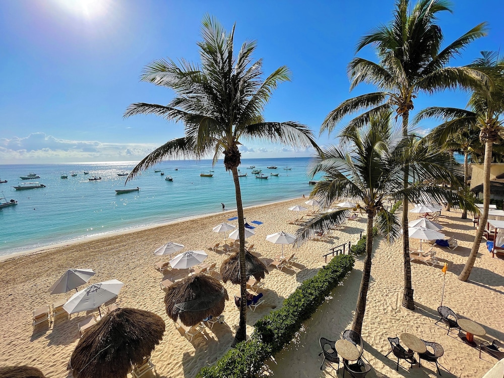 The Reef Coco Beach Resort All Inclusive