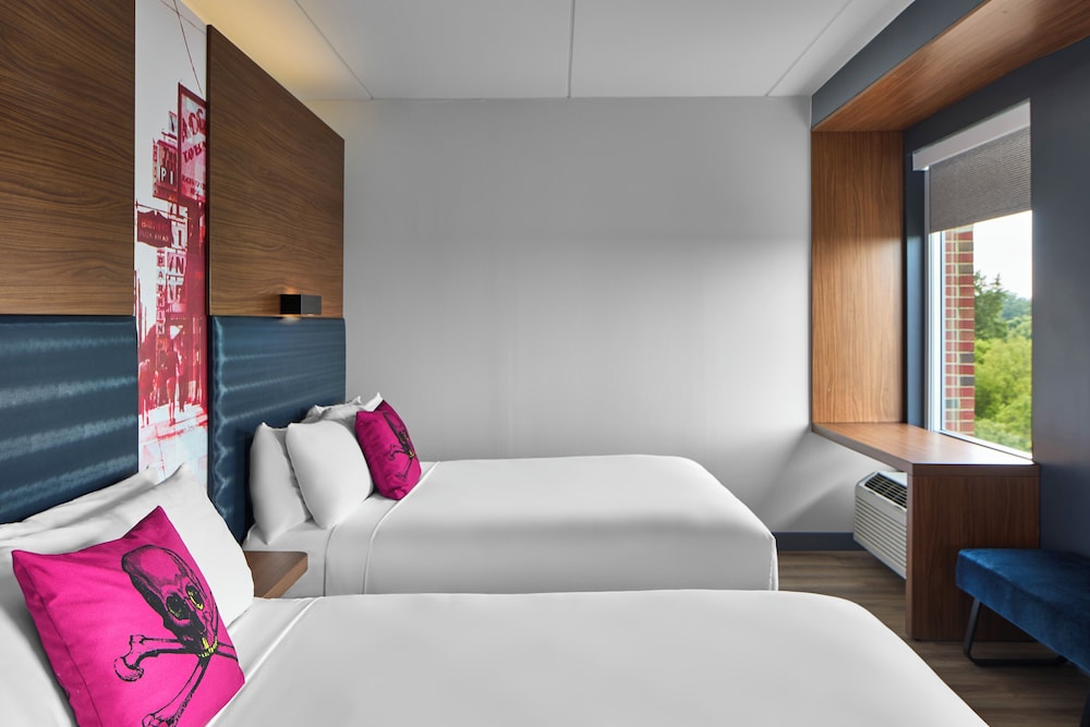 Aloft Raleigh - photo 7