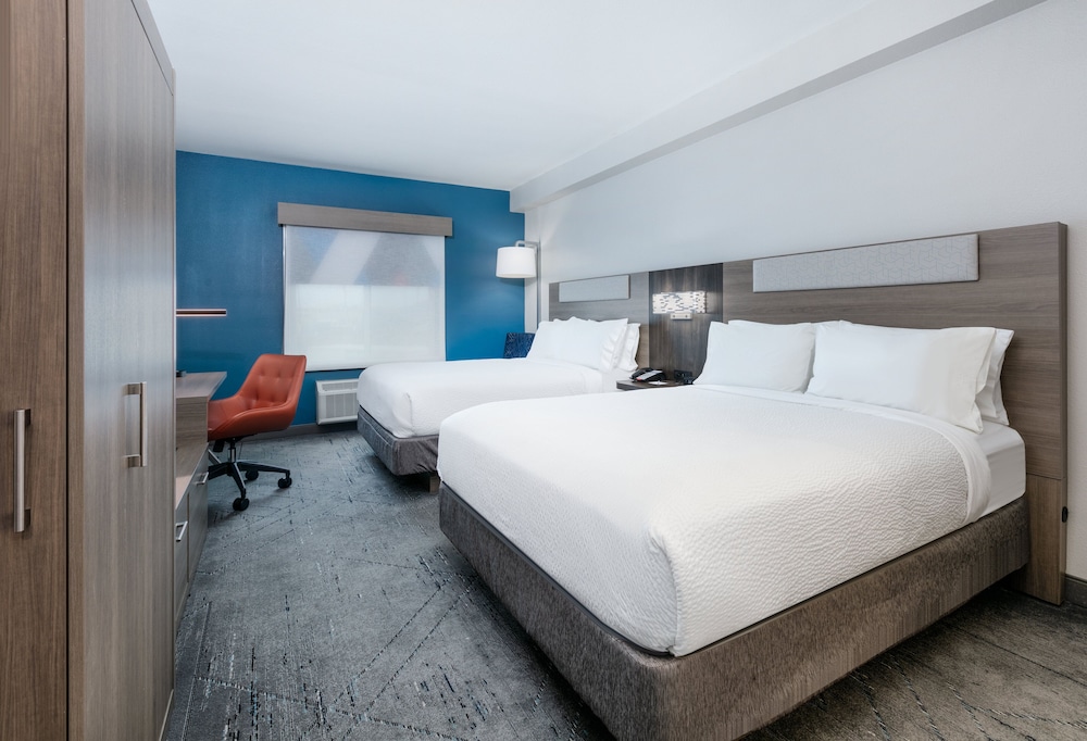Holiday Inn Express & Suites Dallas Park Central Northeast by IHG - photo 4