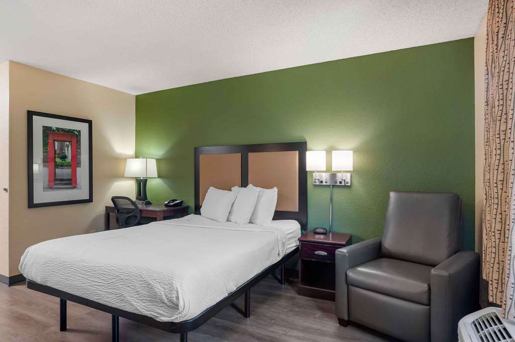 Extended Stay America Suites Orange County Lake Forest - photo 6