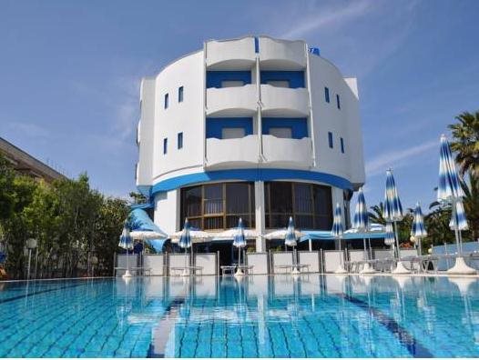 Hotel Olimpic — hotel in Martinsicuro