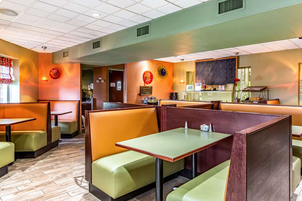 Quality Inn East Stroudsburg Poconos - photo 35
