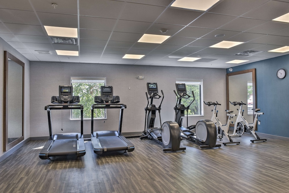 Hampton Inn & Suites by Hilton Keene - photo 9