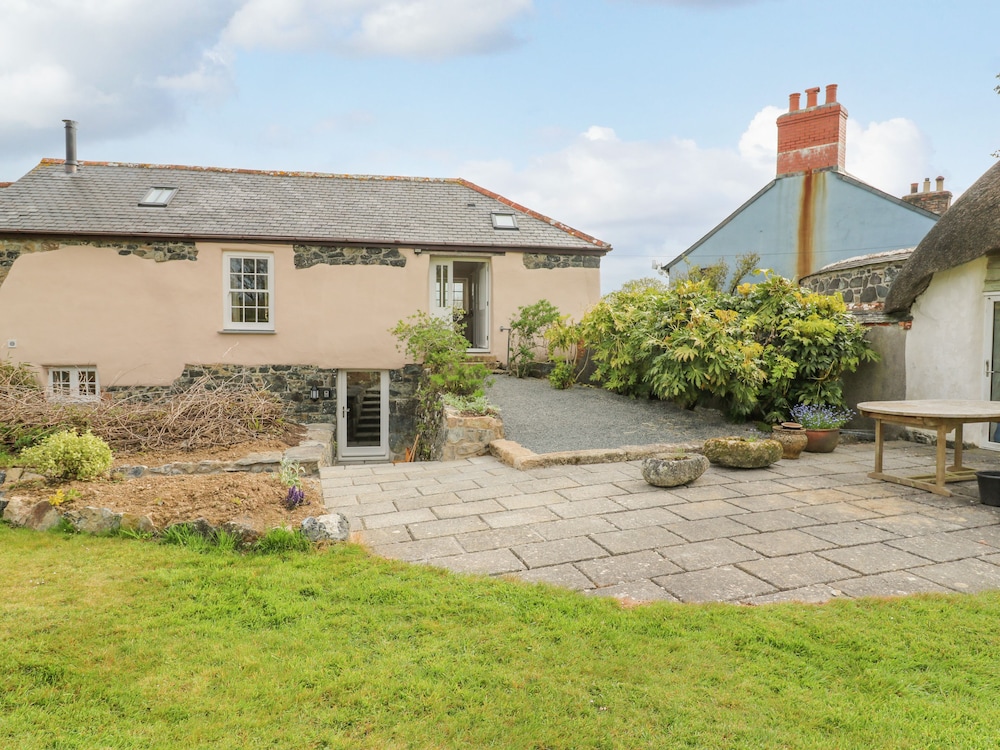 Gilly Skyber in Helston, United Kingdom