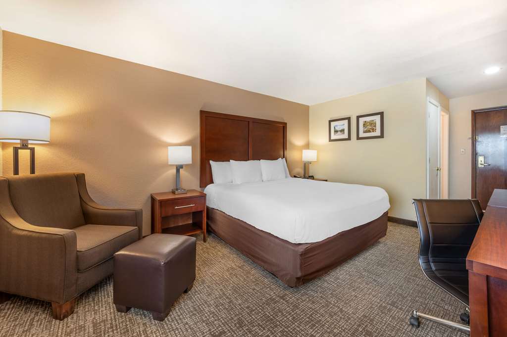 Comfort Inn Lafayette I 65 - photo 20