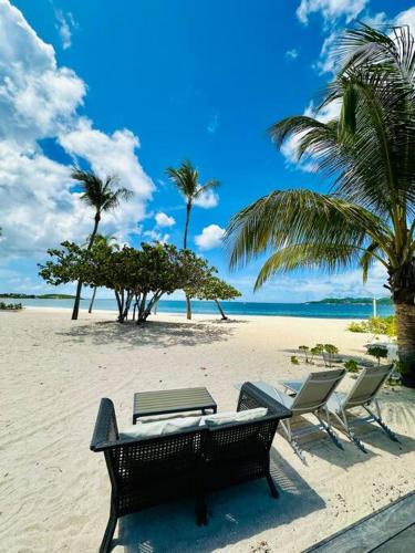 Ocean Pearl Nettle Bay Beach Club in Unknown City, Saint Martin