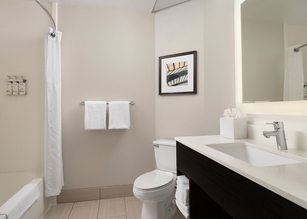 Holiday Inn Express & Suites New Orleans Airport South by IHG - photo 20