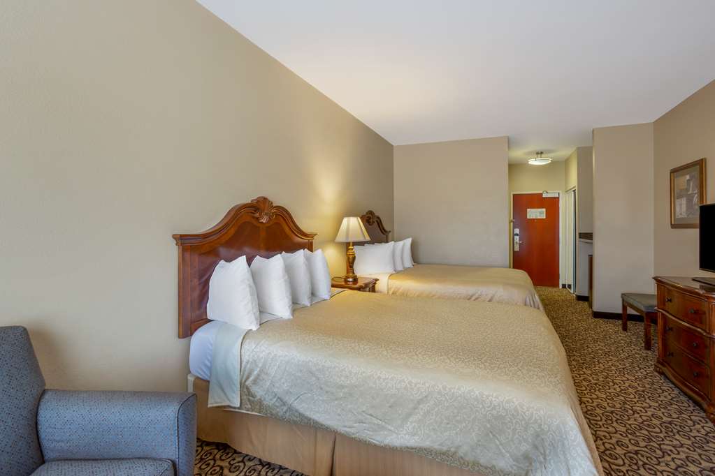 Best Western Plus Fossil Country Inn & Suites - photo 14
