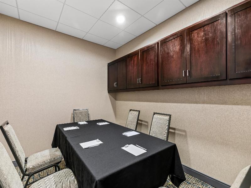 Hampton Inn Fond du Lac - photo 21