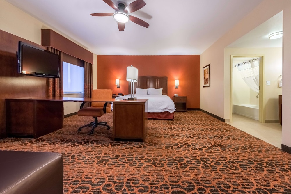 Hampton Inn & Suites Boulder North - photo 19