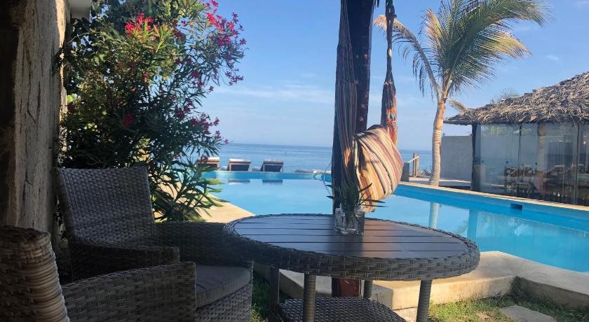 Los Cocos de Vichayito in Los Organos, Peru