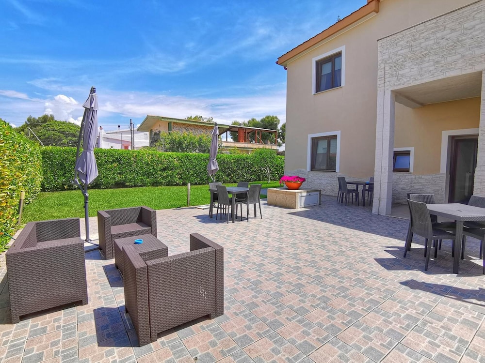 B&B Dimora Mariù — 4-Star Luxury Hotel in Taranto, Italy