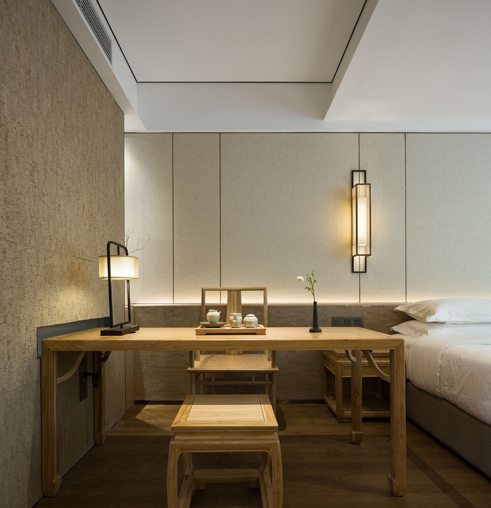 The Hidden House — 4-Star Luxury Hotel in Chengdu, People's Republic of China