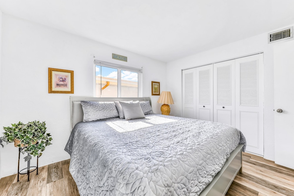 Atlantico 32 - last minute hotel in Daytona Beach