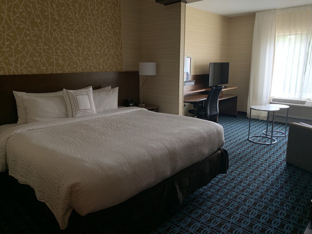 Fairfield Inn & Suites by Marriott Eugene East Springfield - photo 18