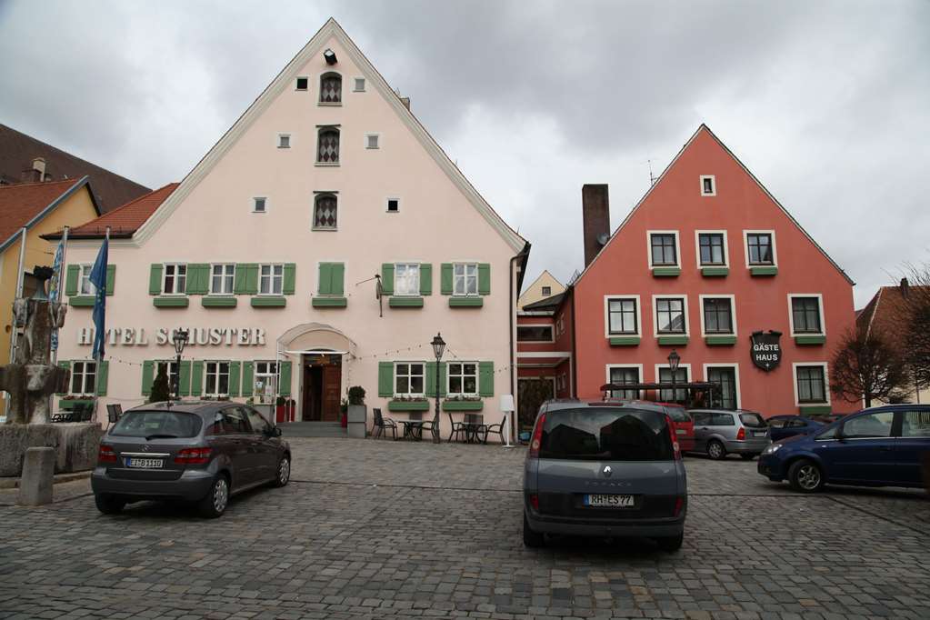 Hotel Landgasthof Schuster in Greding, Germany