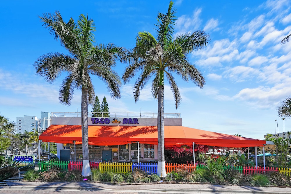Hollywood Beach Suites - photo 36