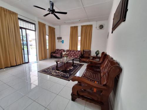 Mukhriz 2 Homestay — 4-Star Luxury Hotel in Kulim, Malaysia