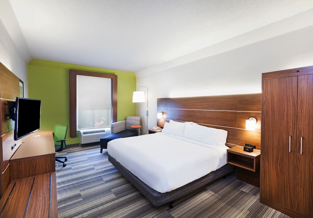 Holiday Inn Express & Suites Houston Memorial Park Area by IHG - photo 11