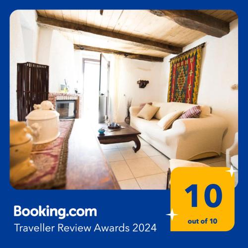 Freelandros Villa — 4-Star Luxury Hotel in Nardodipace, Italy