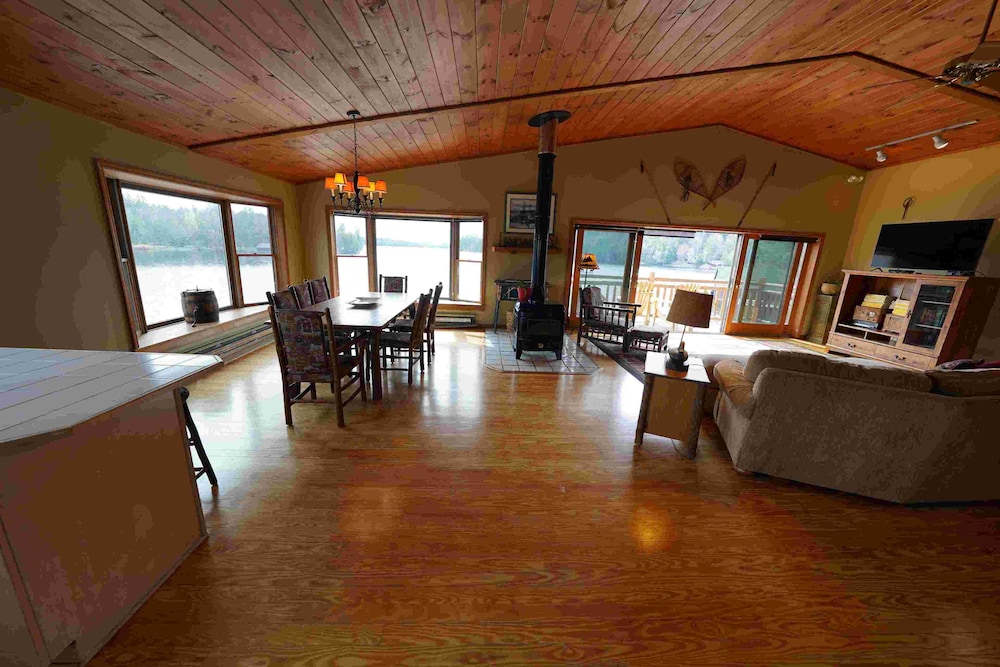 Ampersand Bay Resort - photo 118
