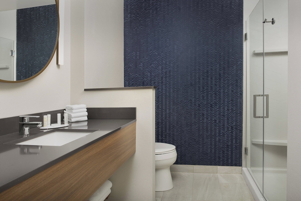 Fairfield Inn & Suites by Marriott Santa Rosa Rohnert Park - photo 25
