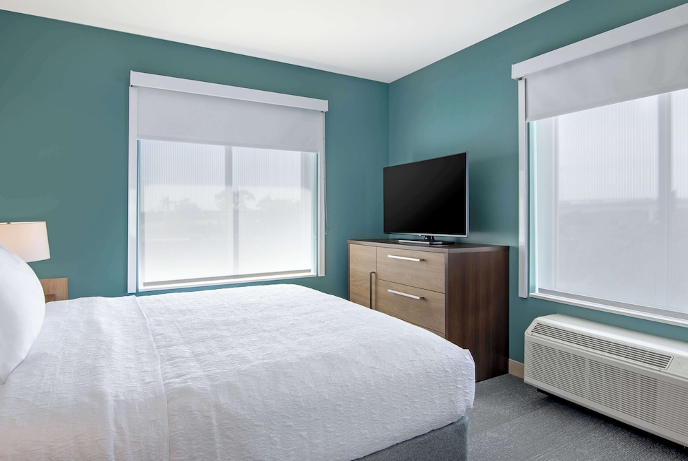 Home2 Suites by Hilton Jacksonville Downtown - photo 10