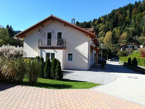 Ferienwohnung Bergidyll — 4-Star Luxury Hotel in Frasdorf, Germany