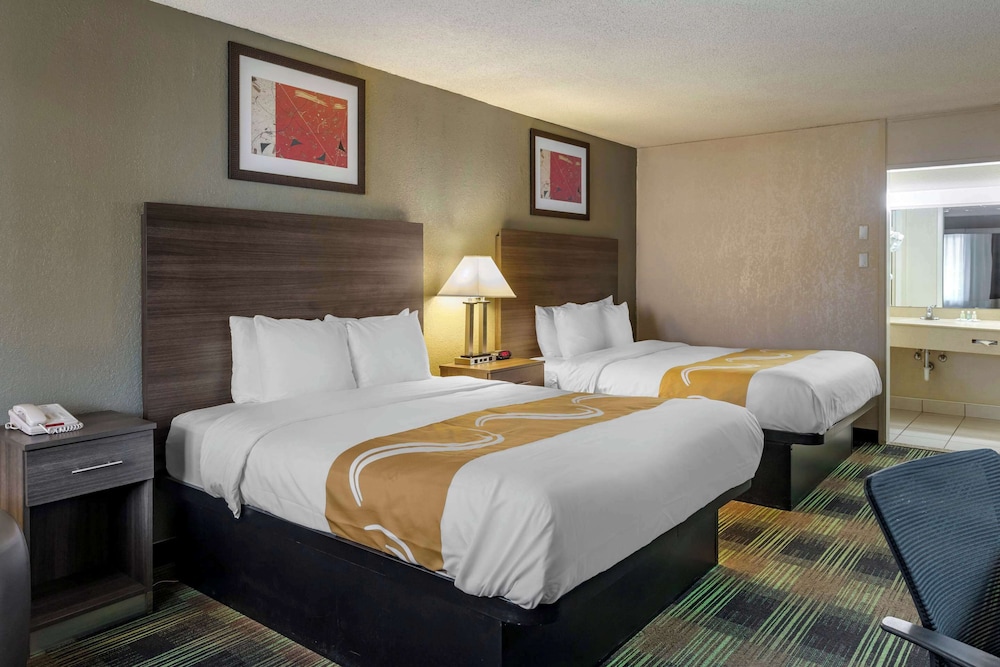 Quality Inn Barstow Route 66 - photo 27