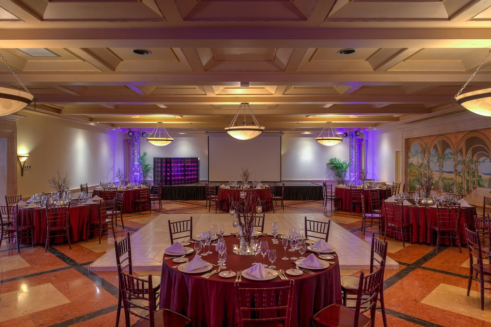 Banquet hall