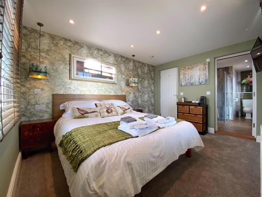 Hambrook Guest Suites And Private Espa Spa — Canterbury