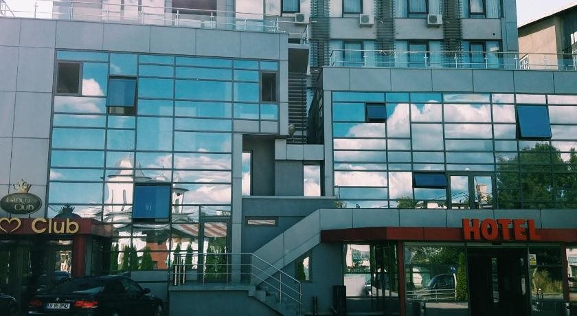 Hotel Blue Night in Pitesti, Romania