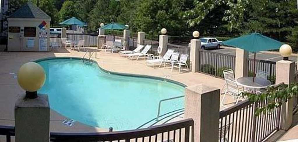 Sleep Inn Airport Billy Graham Parkway - photo 23