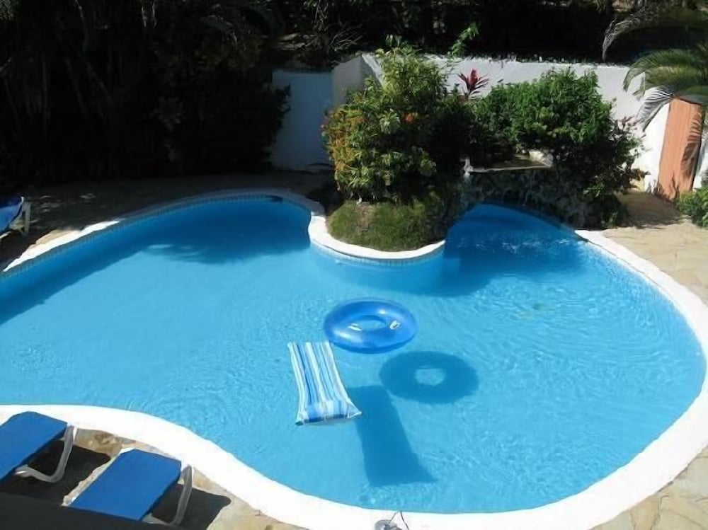 Casa Blanca Hotel - carbon neutral hotel in Cabarete