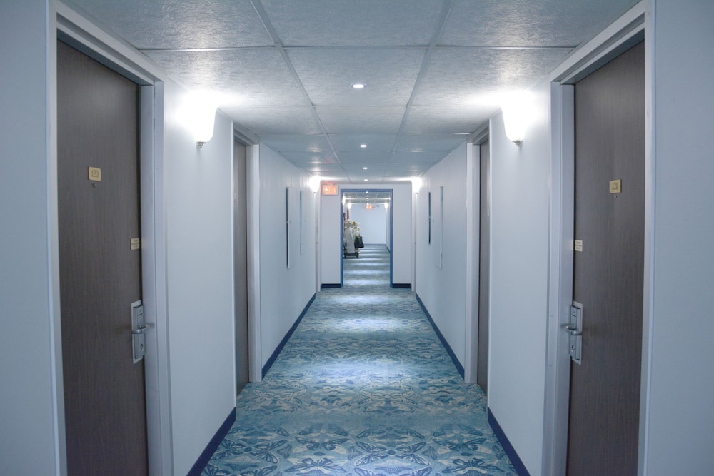 Travelodge by Wyndham Milwaukee - photo 37