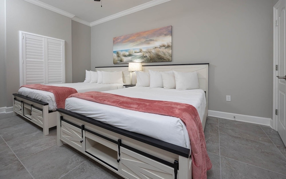 Phoenix Gulf Towers 2205 4 Bedroom Condo - photo 7