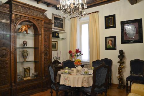 B&B Domus Piazza del Popolo — 4-Star Luxury Hotel in Rome, Italy